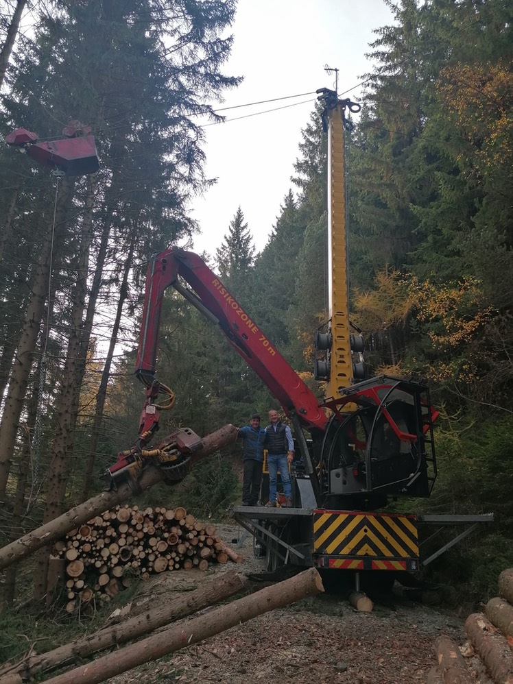 47c8234e-121f-4db1-abcd-6f73280351ca